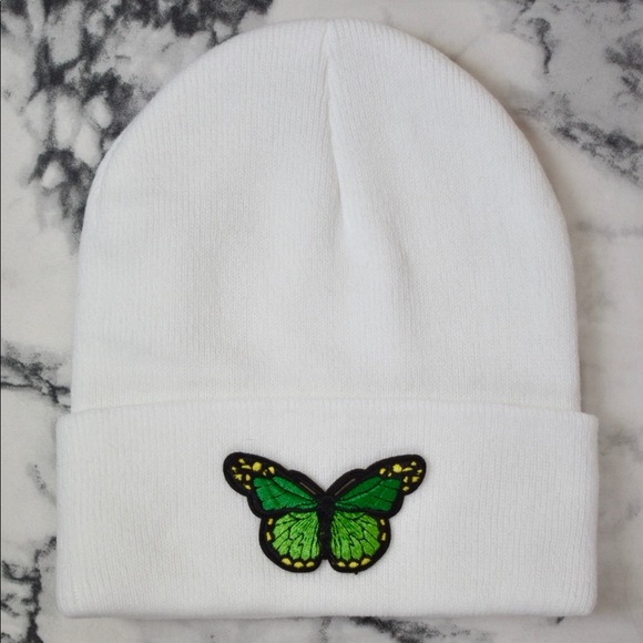 DarkGreen Butterfly - Picture 1 of 3
